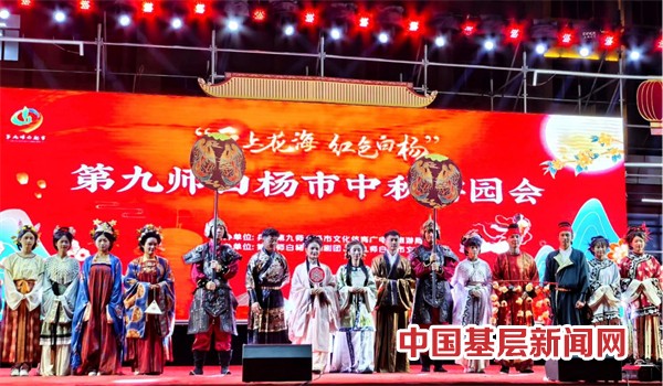 “云上花海 红色白杨”第九师白杨市中秋游园会活动精彩上演